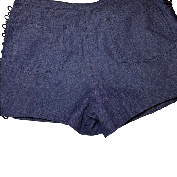 Anna Sui Beaded Summer Fashion Shorts - Picture 6 of 11